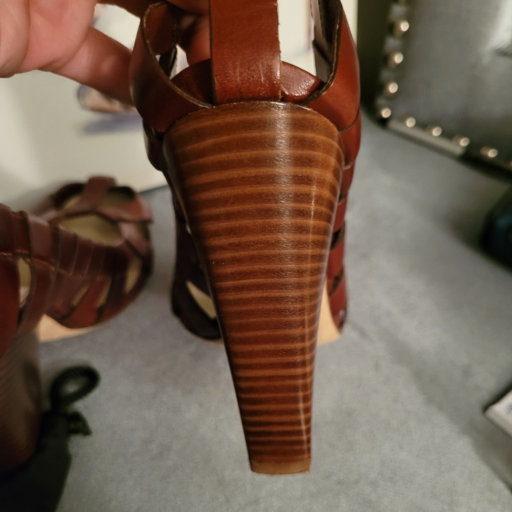 4 inch heels - Picture 4 of 5